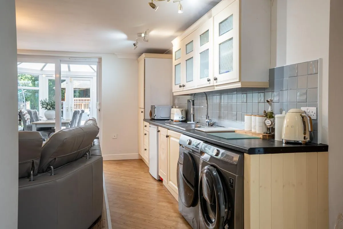 Old Birmingham Road, Marlbrook, B60, photo 22