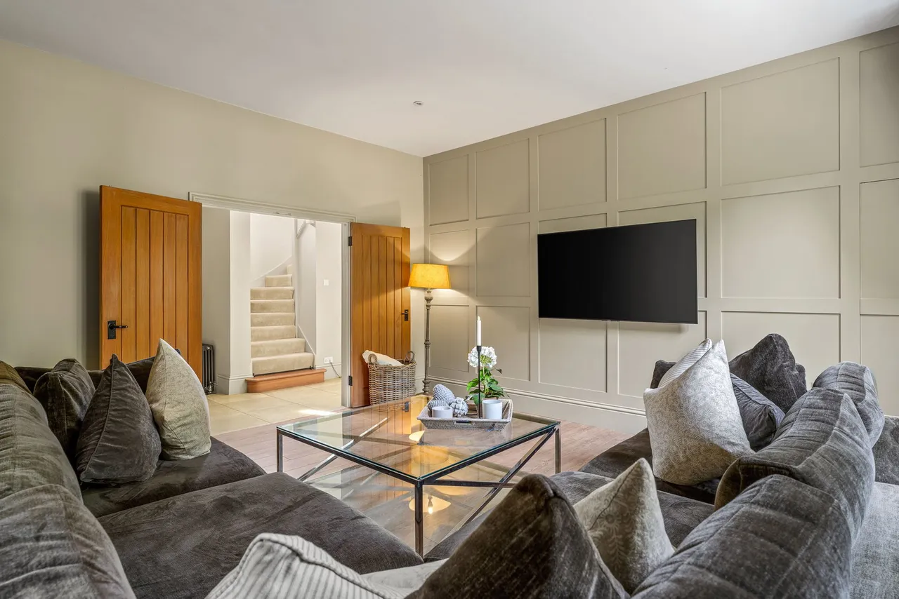 Hazelwood Lane, Chipstead, photo 9