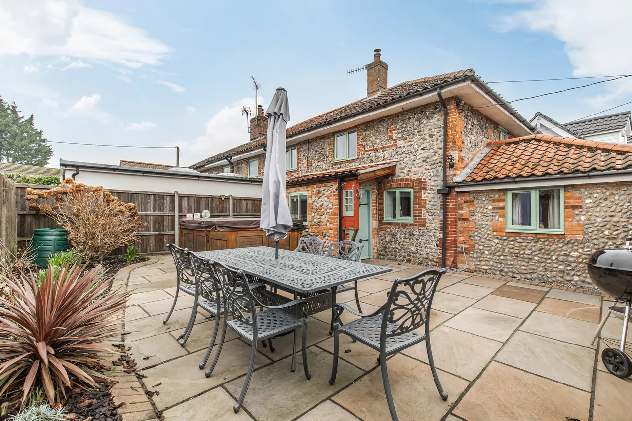 Characterful Cottage in the Heart of, photo 7