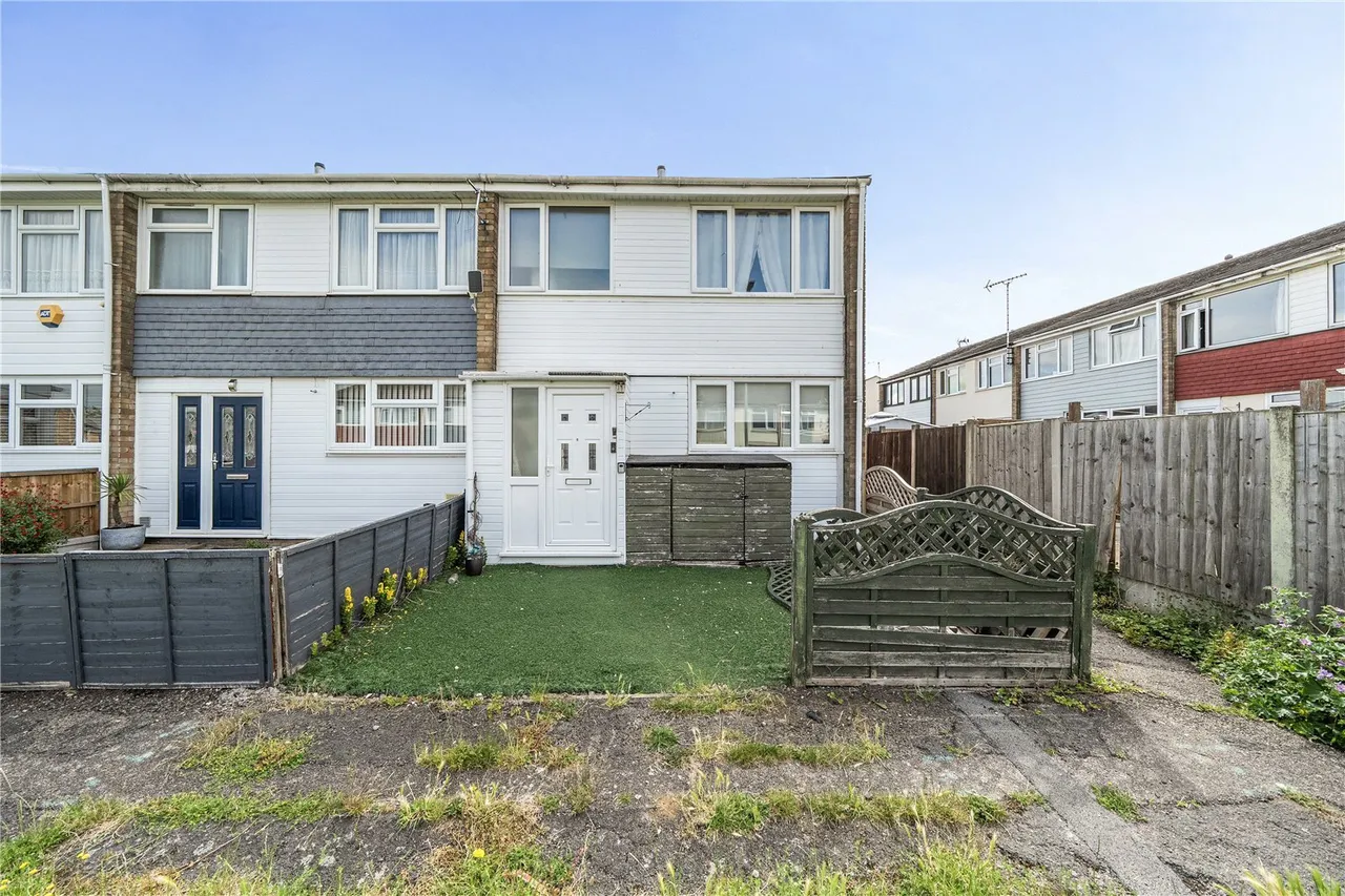 Chatfield Way, Basildon, Essex, SS13, photo 10
