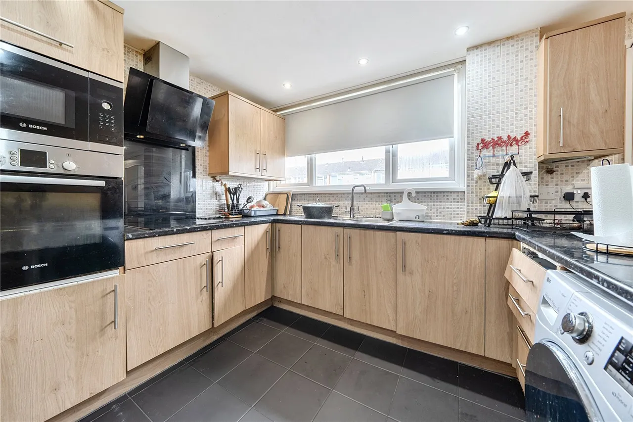 Chatfield Way, Basildon, Essex, SS13, photo 9