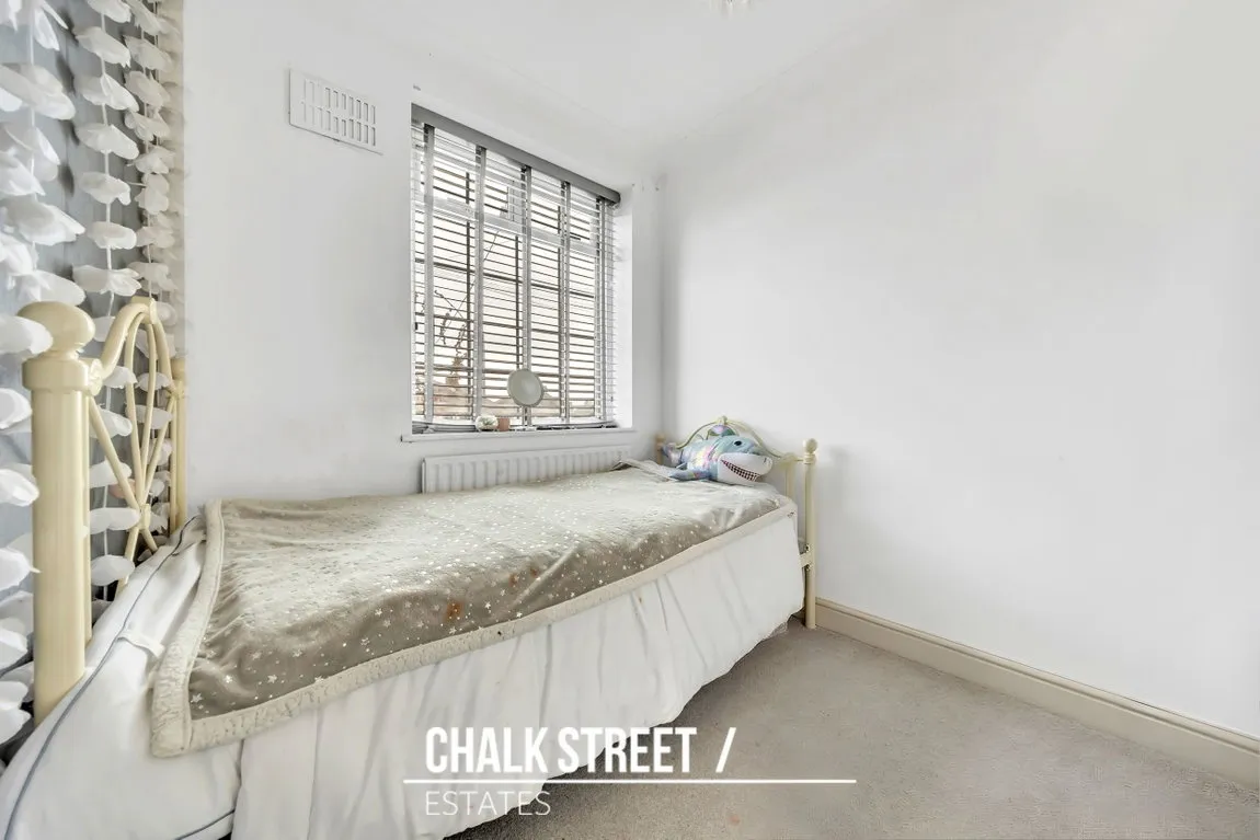 Havering Road, Romford, RM1, photo 10