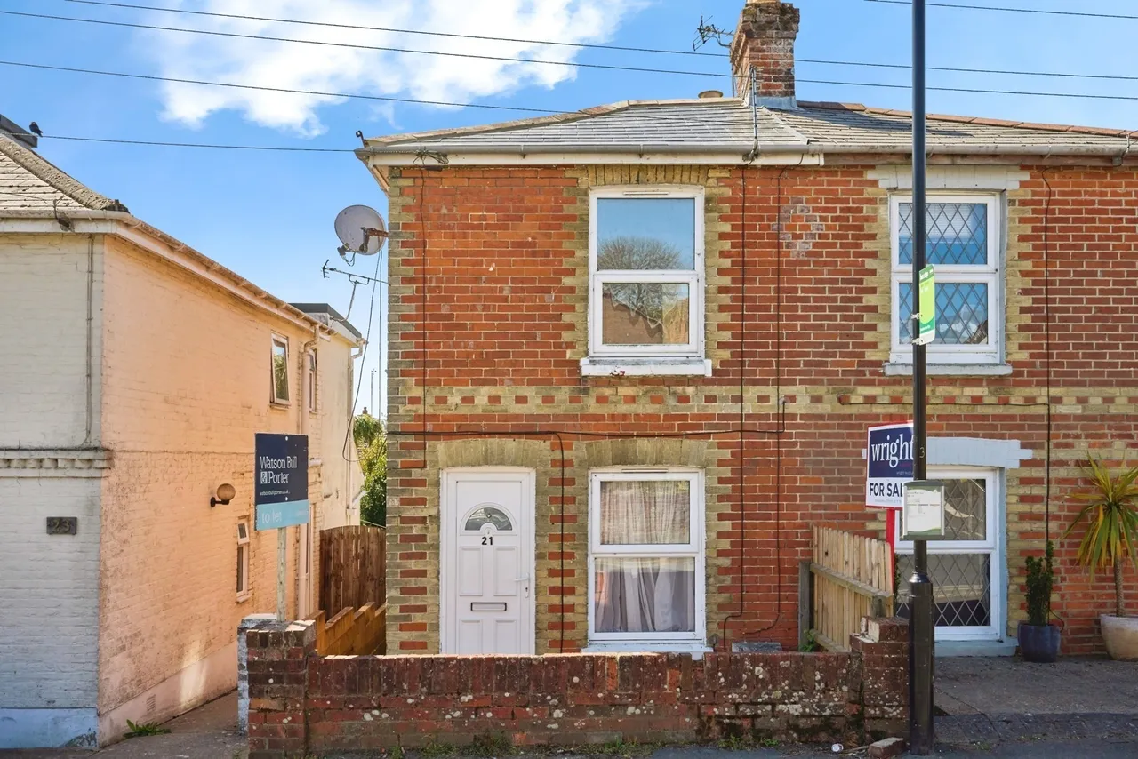 2 bed house for sale, Bettesworth Road, Ryde, PO33