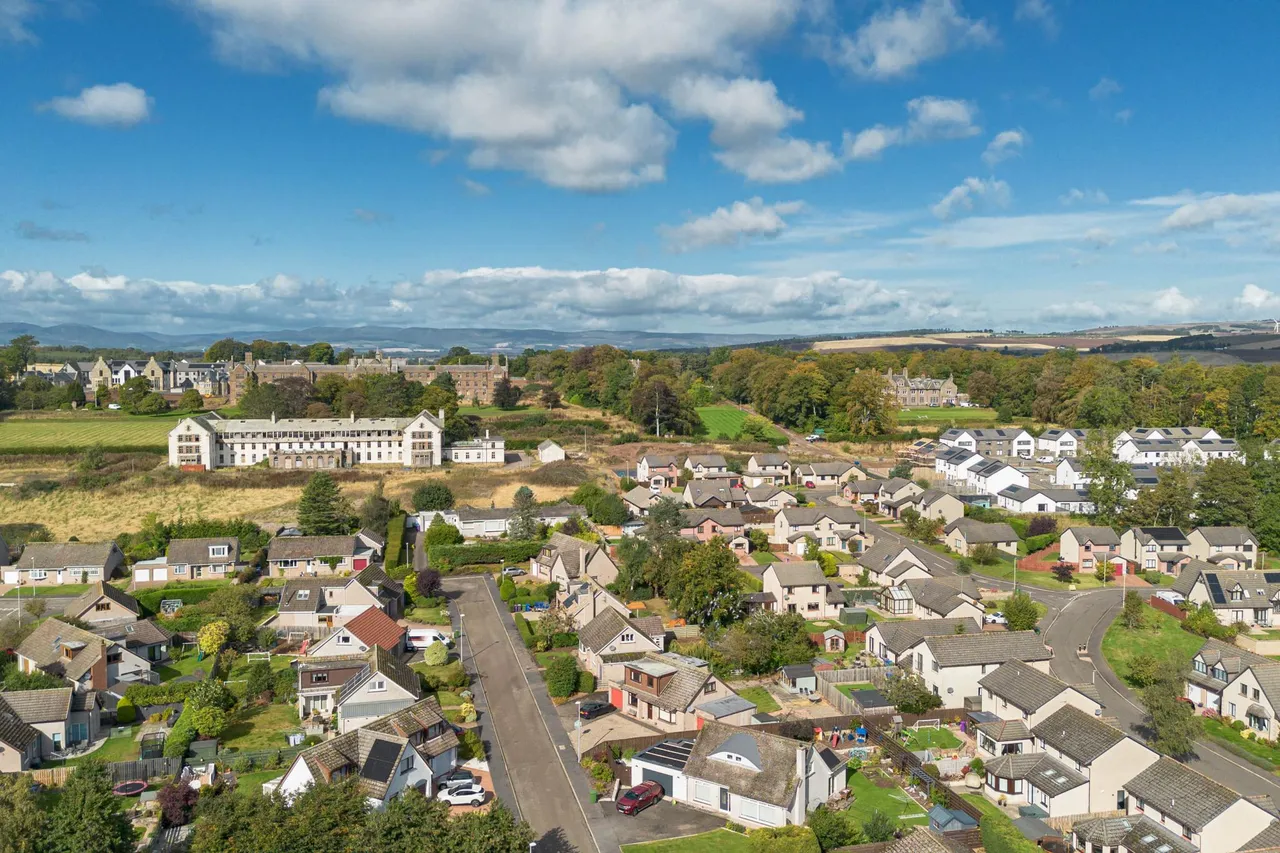 Scott Crescent, Montrose, DD10, photo 37