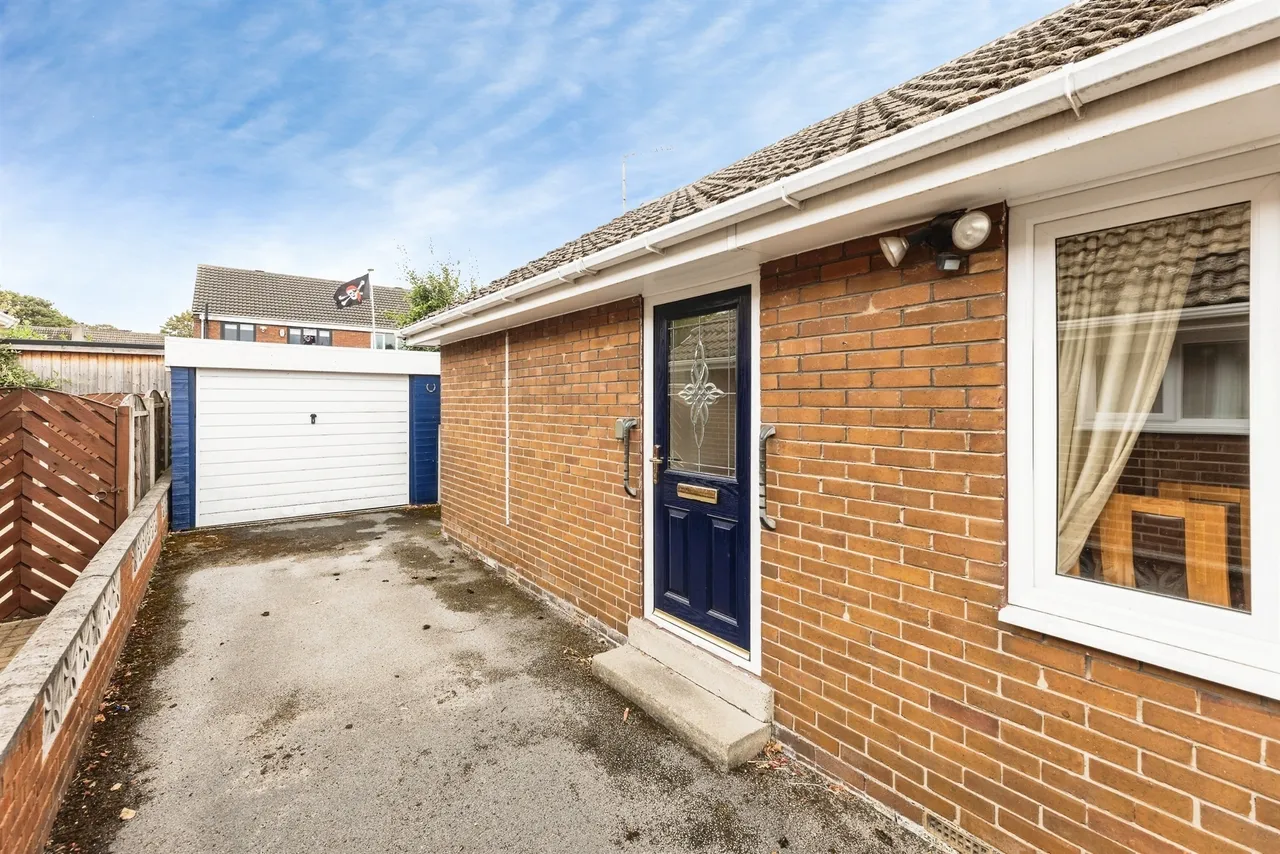 Bedford Close, Featherstone, Pontefract, photo 10