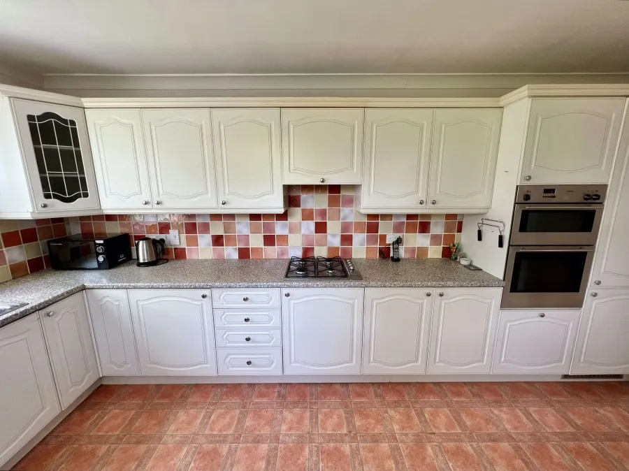 House Under Offer with 4 bedrooms in Old Harlow, CM17, photo 15