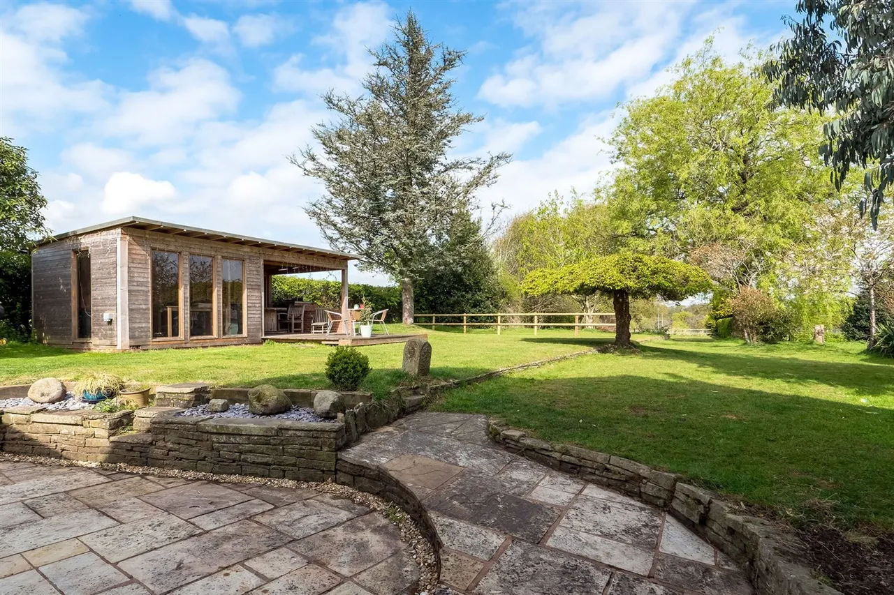 Prestbury, Macclesfield, photo 2