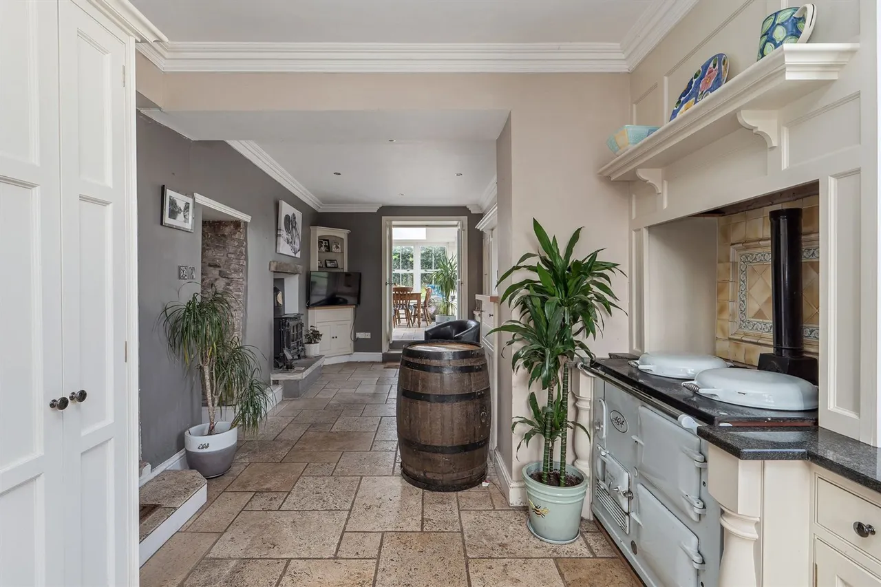 Prestbury, Macclesfield, photo 13