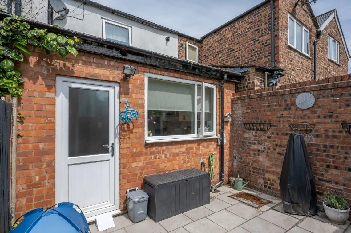 Halsall Lane, Ormskirk, L39, photo 17