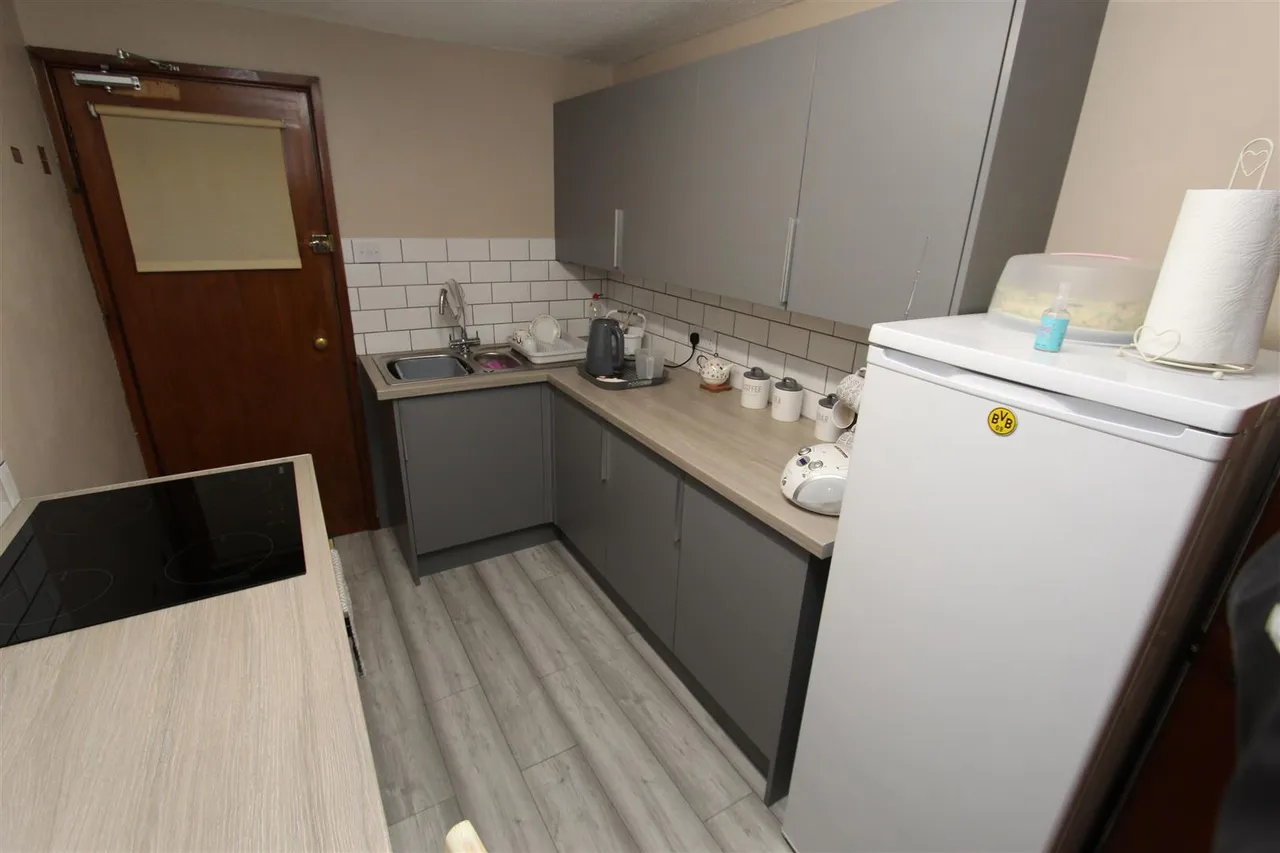 Chester Street, St. Asaph, LL17, photo 14