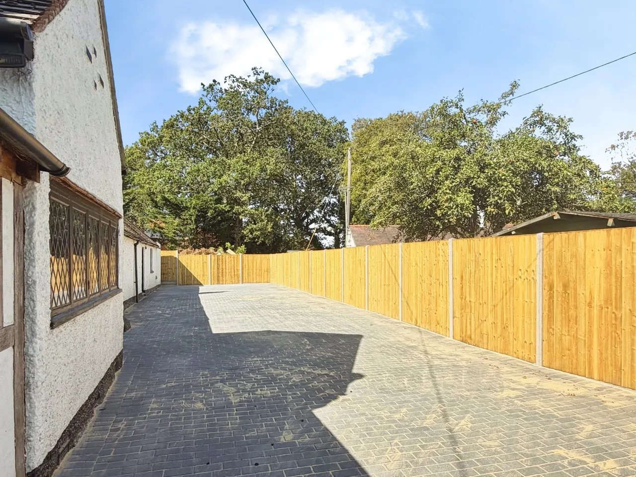 Harpers Road, Ash Green, Surrey, GU12 6JL, photo 16