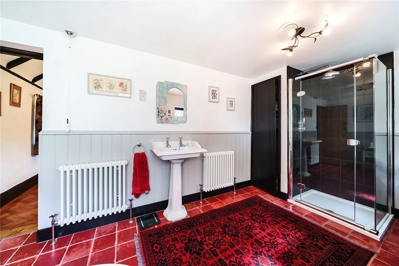 Harpers Road, Ash Green, Surrey, GU12 6JL, photo 13