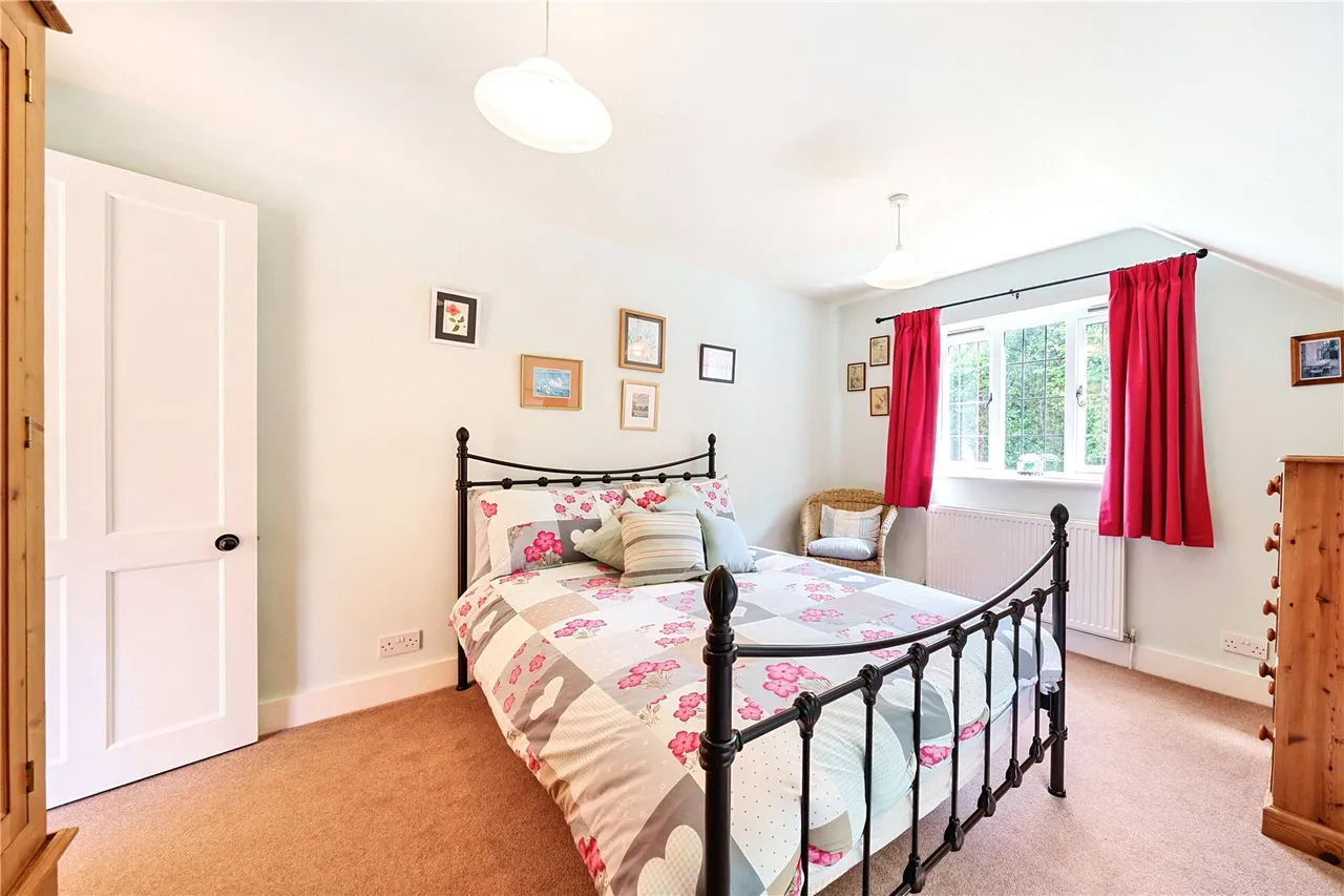 Harpers Road, Ash Green, Surrey, GU12 6JL, photo 14