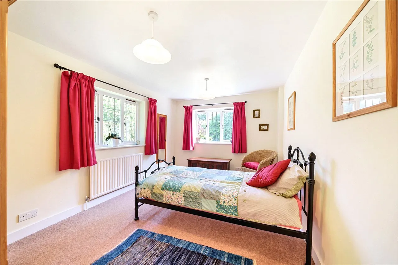 Harpers Road, Ash Green, Surrey, GU12 6JL, photo 15