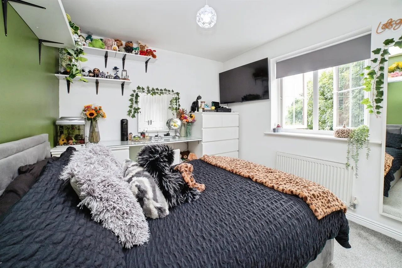 Pippin Close, Selston, NG16, photo 13