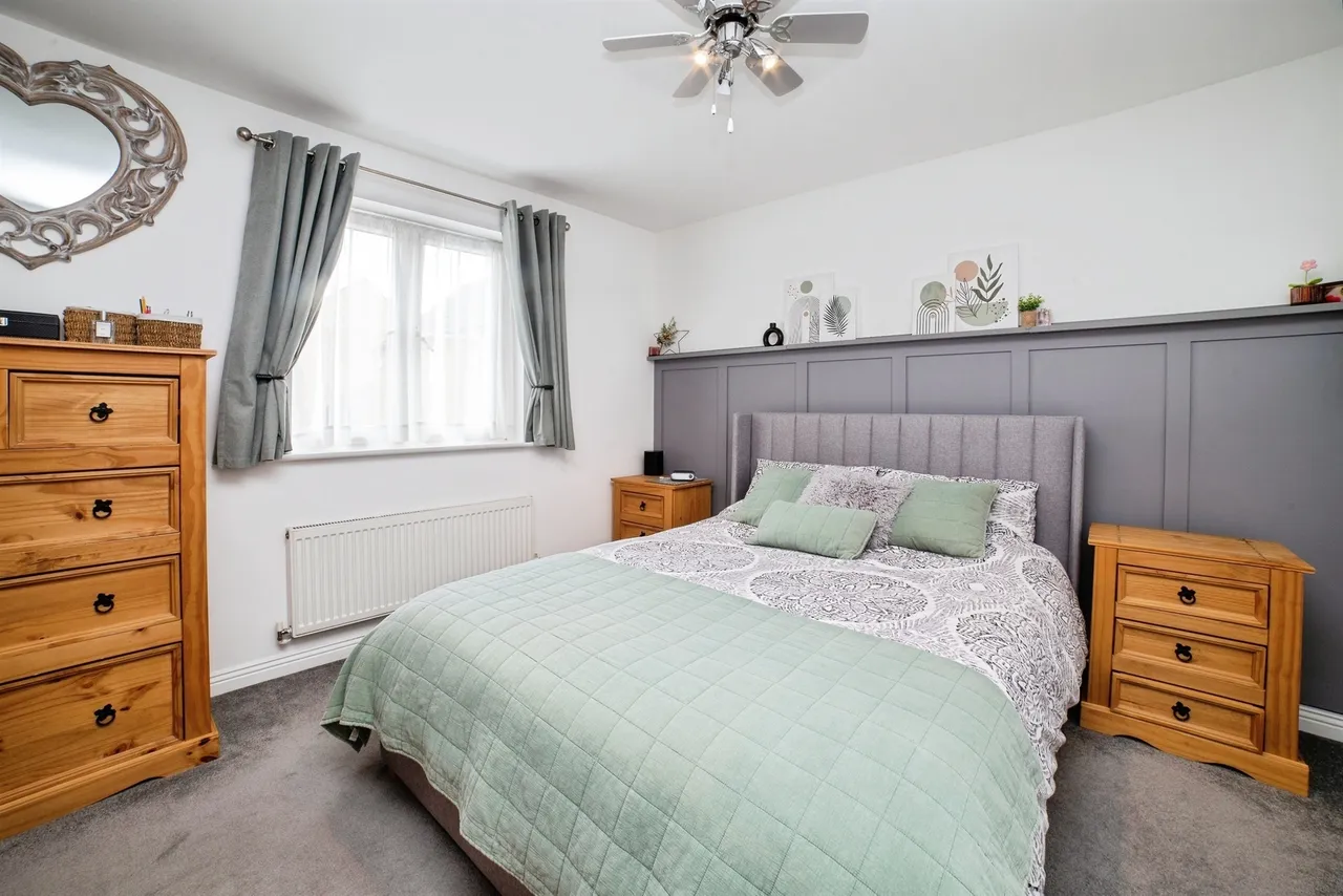 Pippin Close, Selston, NG16, photo 11