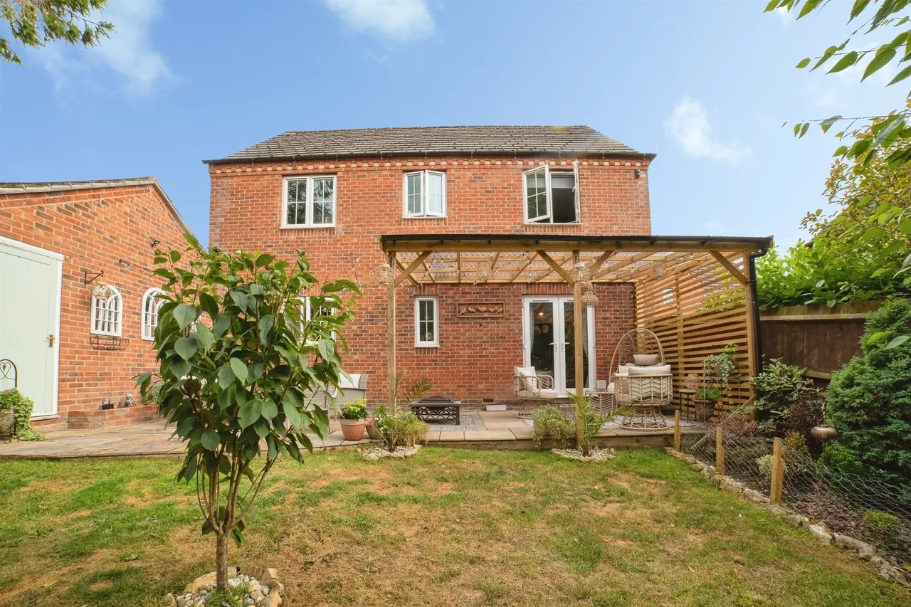 Pippin Close, Selston, NG16, photo 19