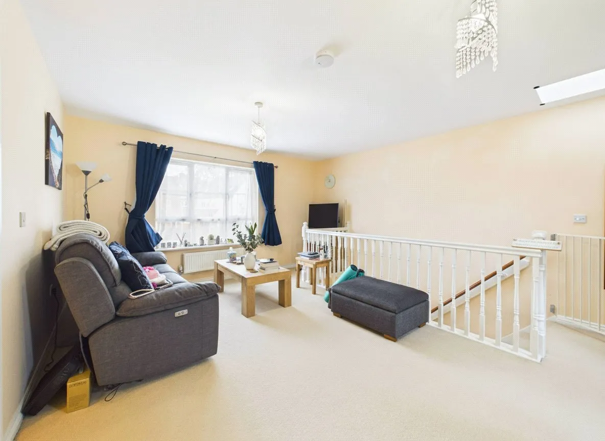 Popham Close, Tiverton, EX16, photo 5