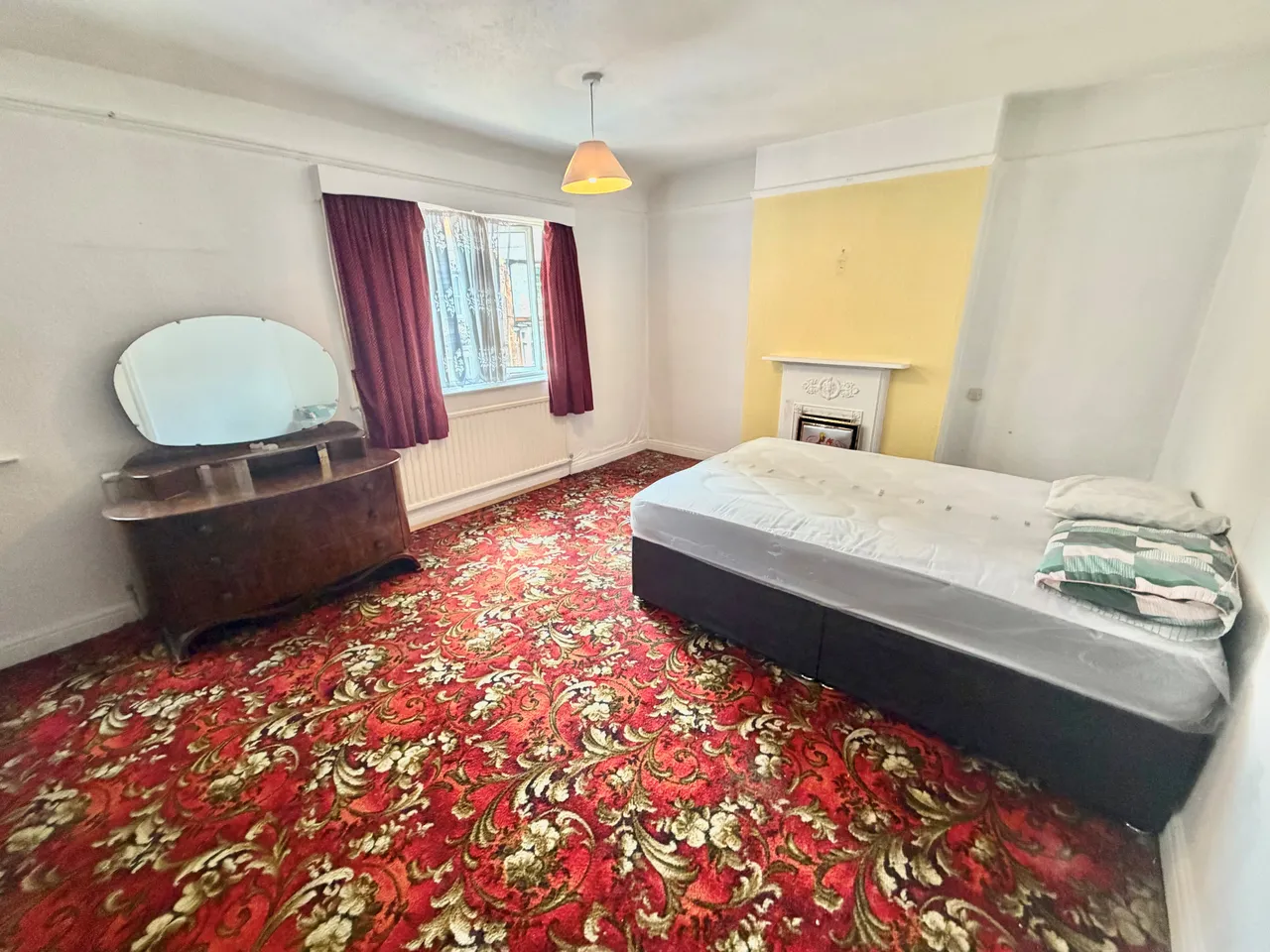 Harrington Drive, NOTTINGHAM, photo 8
