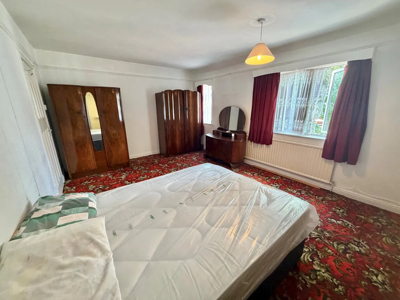 Harrington Drive, NOTTINGHAM, photo 9