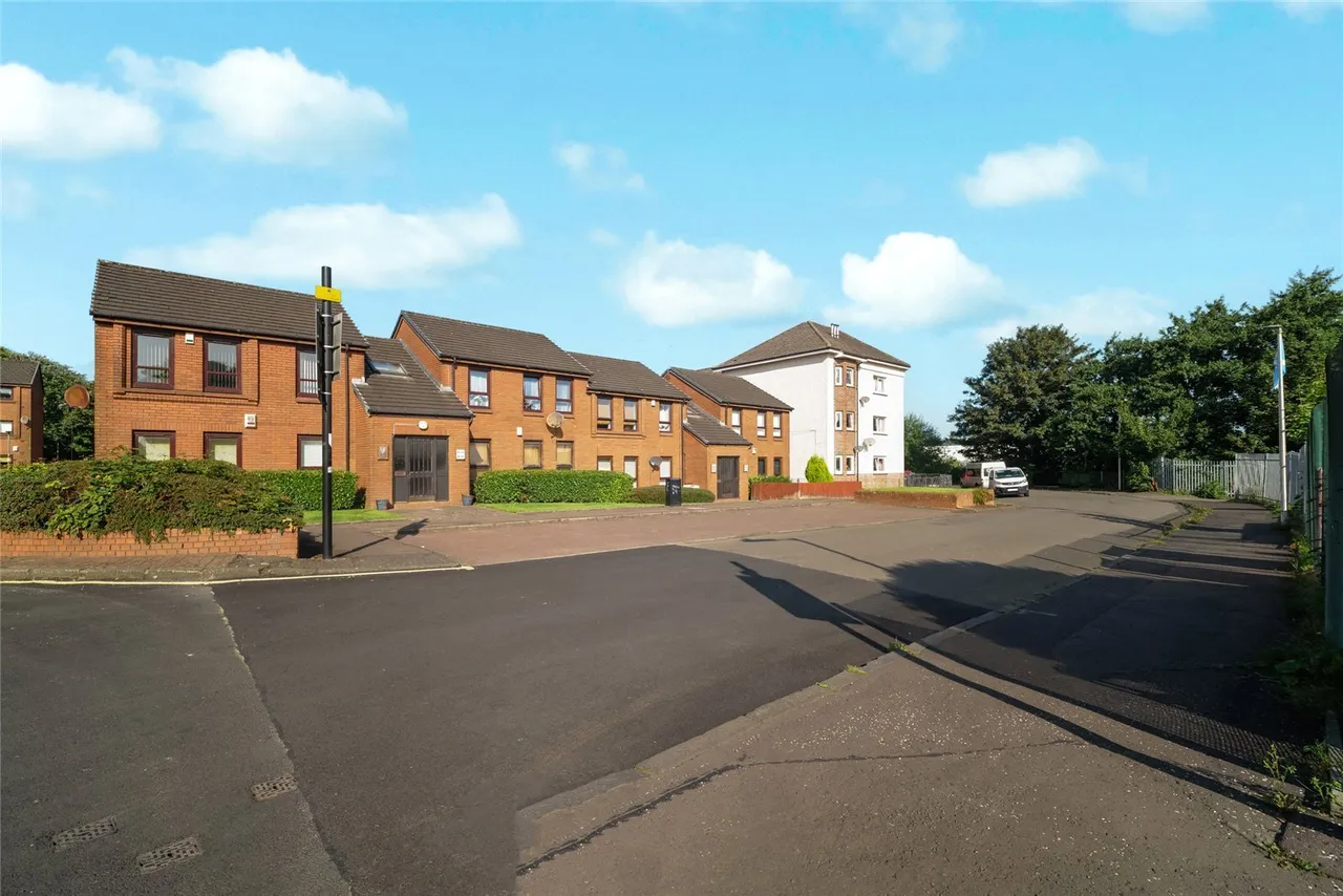 Princes Gate, Rutherglen, G73, photo 19