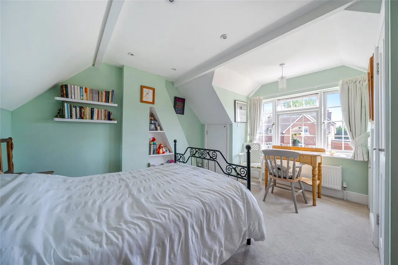 Westfield Road, Woking, GU22, photo 17