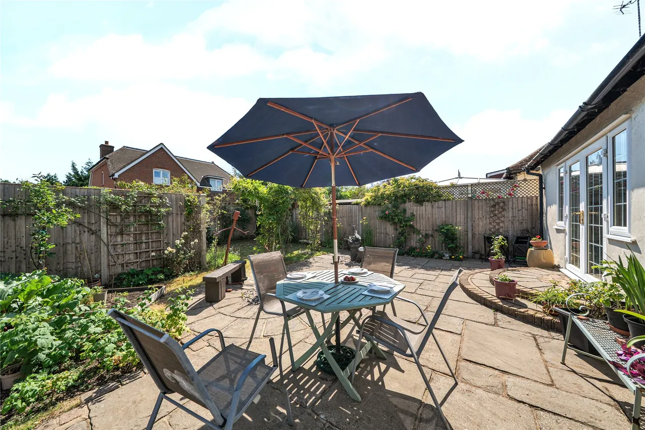 Westfield Road, Woking, GU22, photo 20