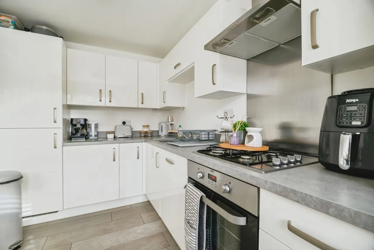 Brambling Drive, Guisborough, North Yorkshire, TS14, photo 6