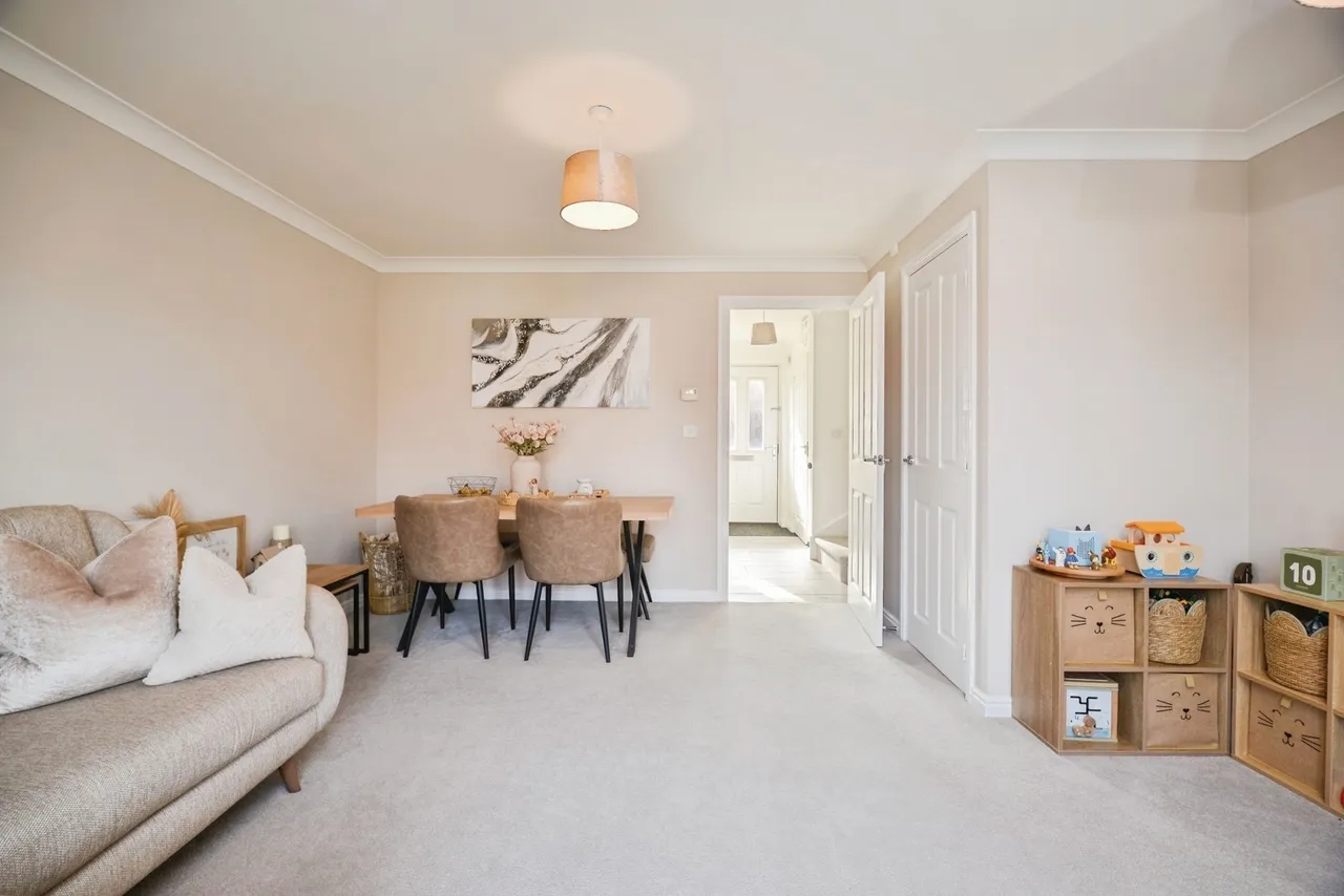 Brambling Drive, Guisborough, North Yorkshire, TS14, photo 5