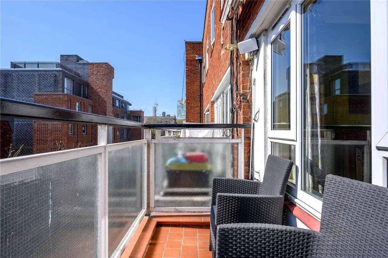 Buxton Street, London, E1 5AS, photo 6