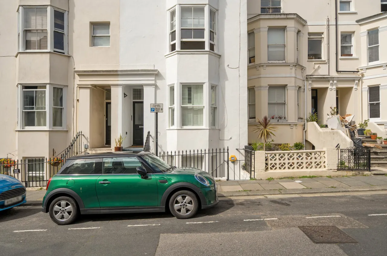 Lansdowne Street, Hove, BN3, photo 16