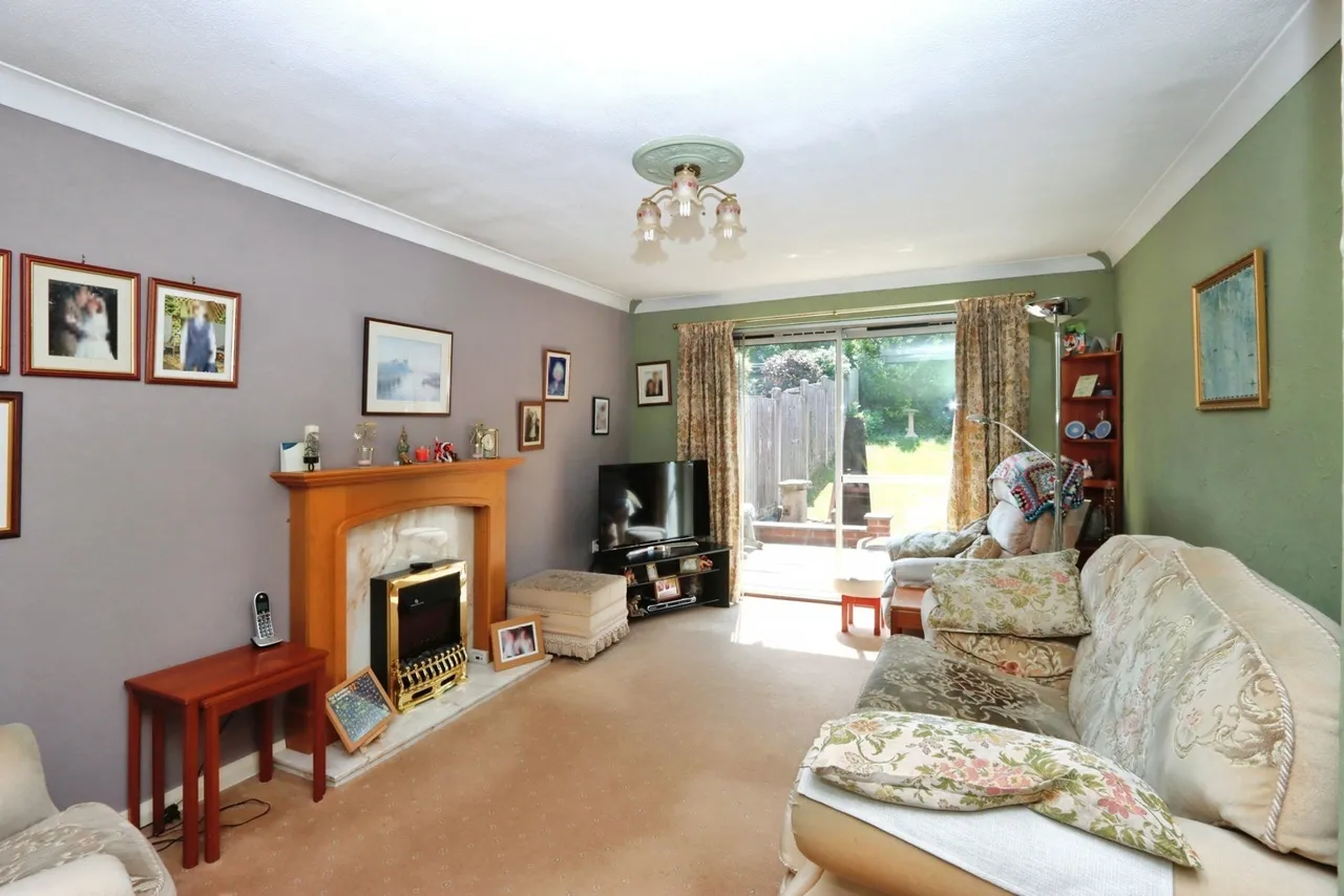 Metcalfe Avenue, Killamarsh, Sheffield, Derbyshire, S21, photo 4