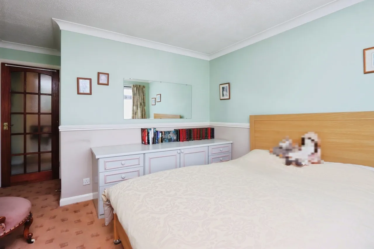 Metcalfe Avenue, Killamarsh, Sheffield, Derbyshire, S21, photo 13