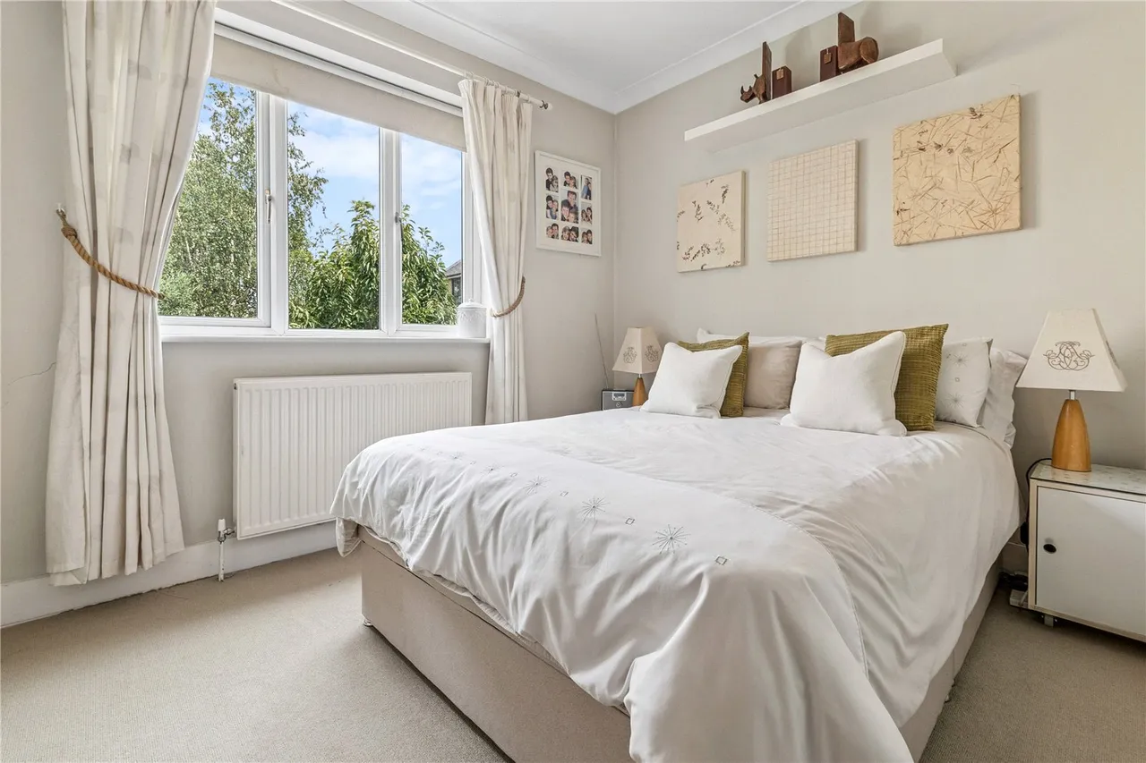St Leonards Road, East Sheen, SW14, photo 7