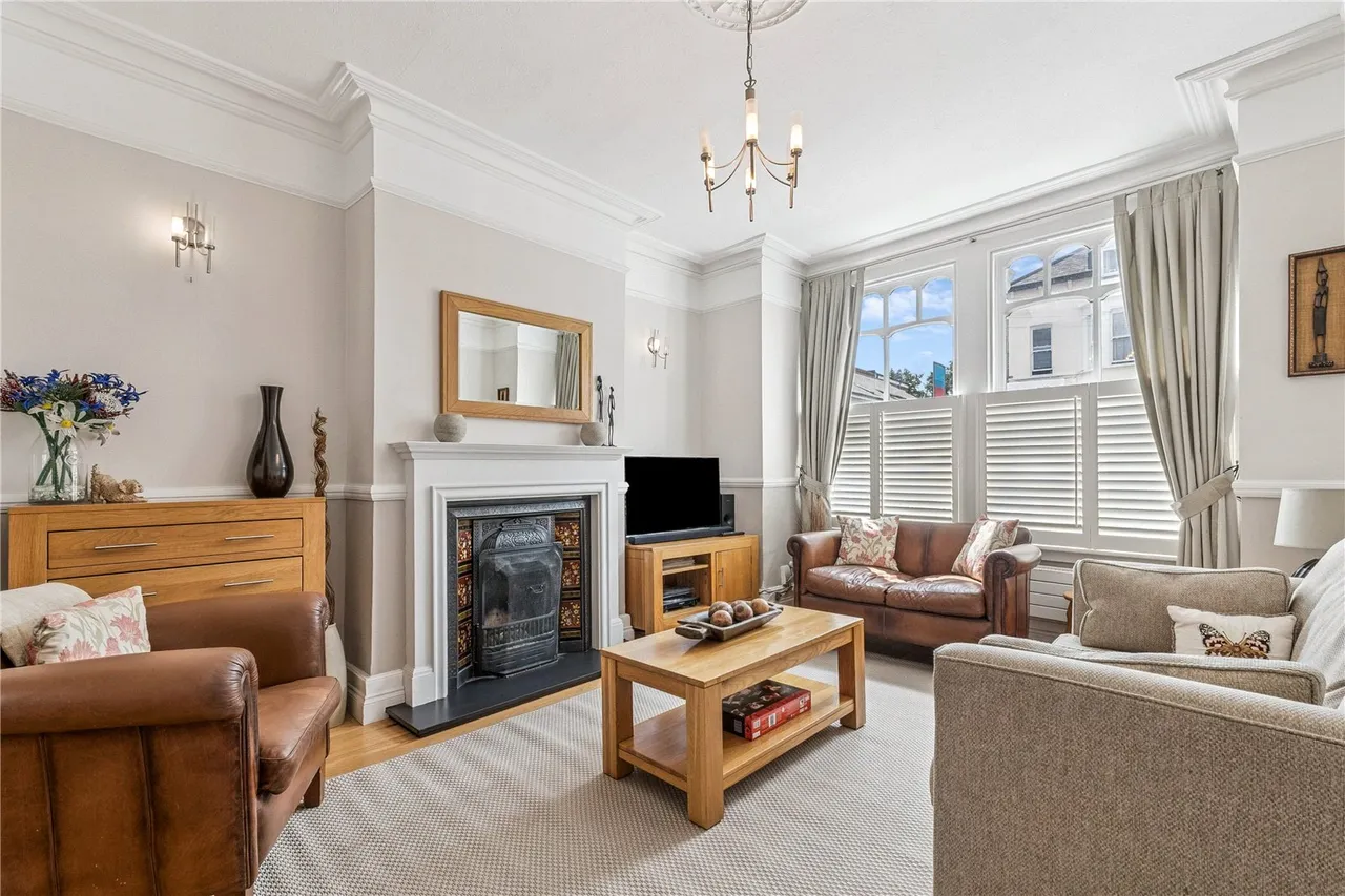 St Leonards Road, East Sheen, SW14, photo 2