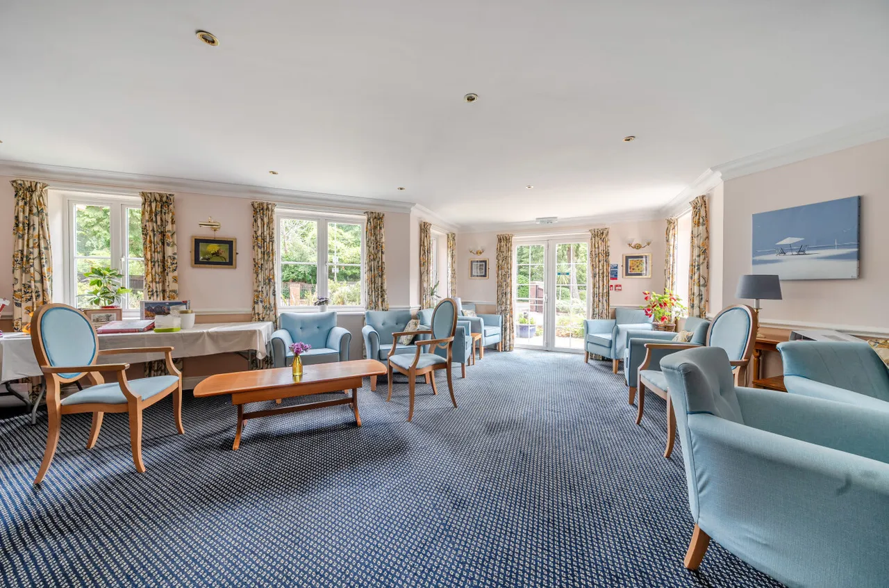 Branksomewood Road, Fleet, GU51, photo 18
