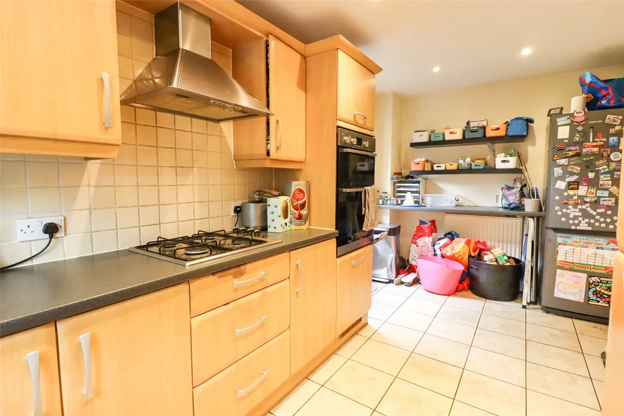 Cudbury Drive, Fleet, Hampshire, GU51 1HQ, photo 6
