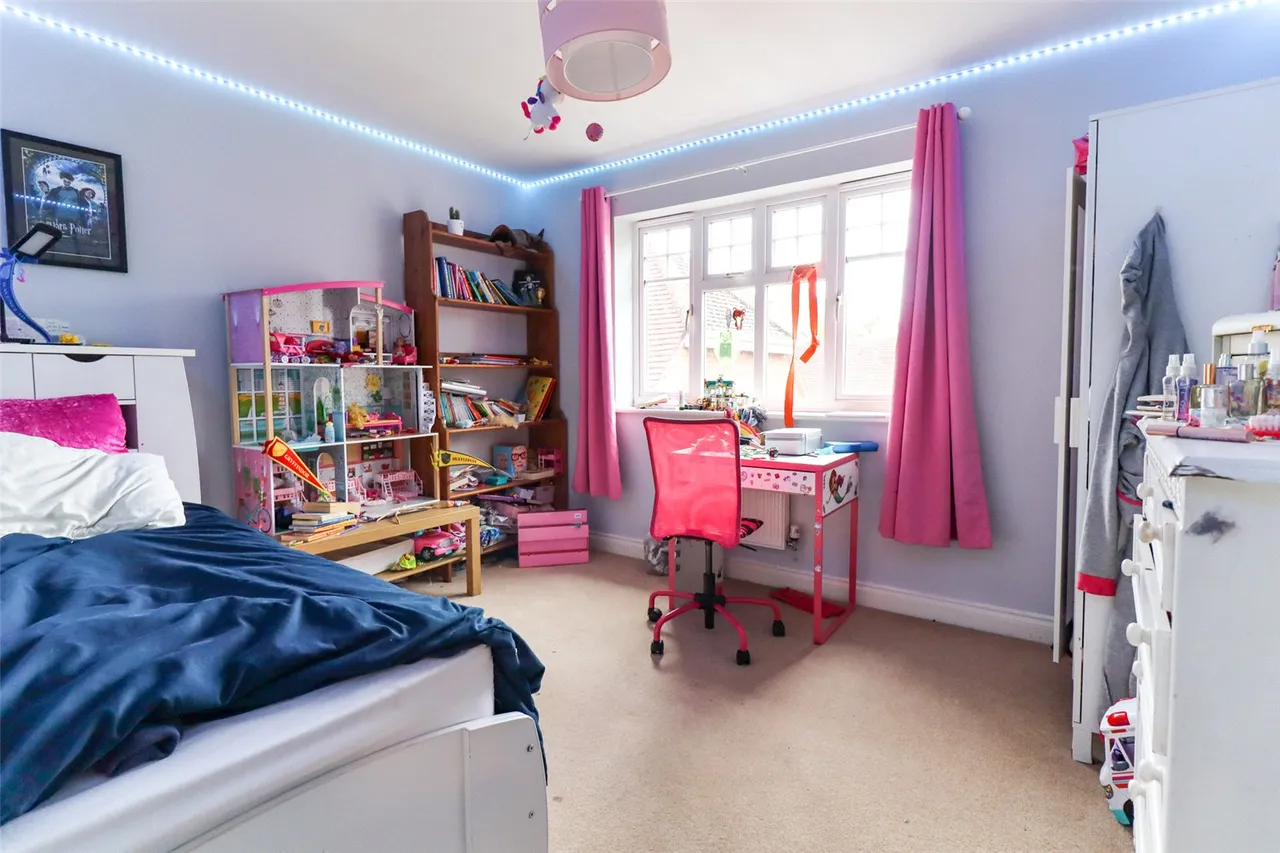 Cudbury Drive, Fleet, Hampshire, GU51 1HQ, photo 5