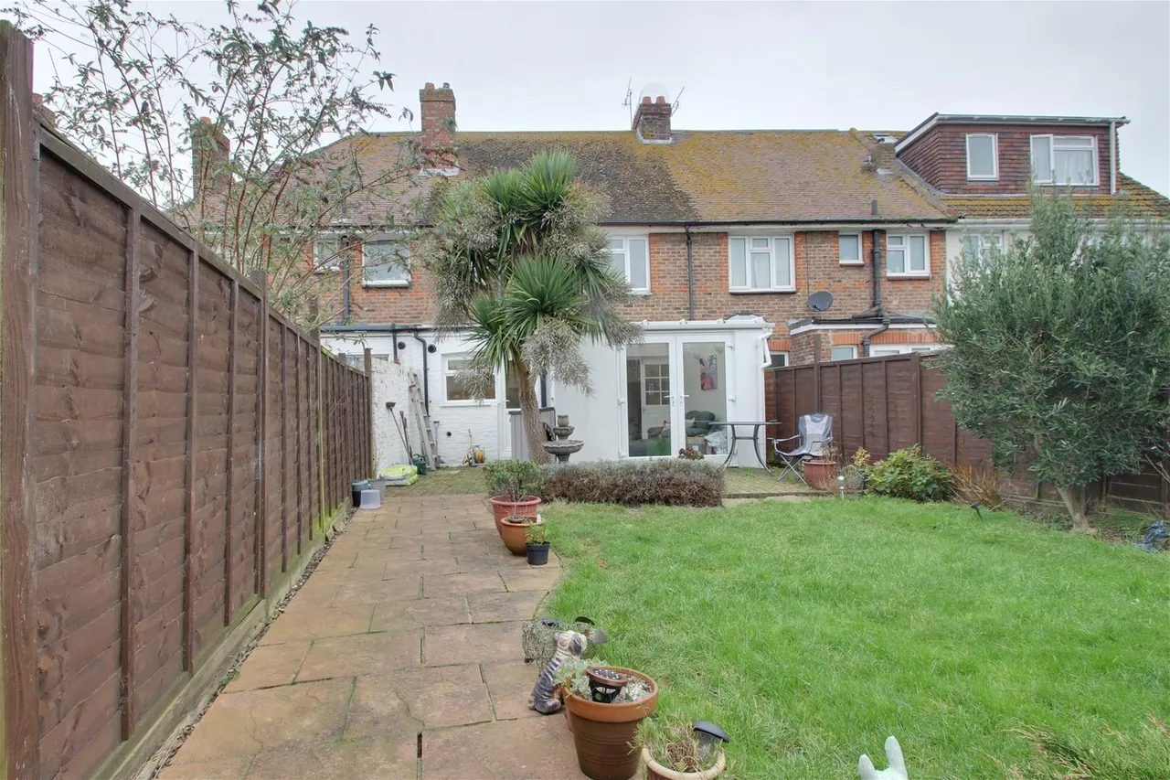 Ladydell Road, Worthing, photo 10