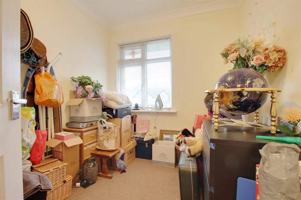 Ladydell Road, Worthing, photo 12