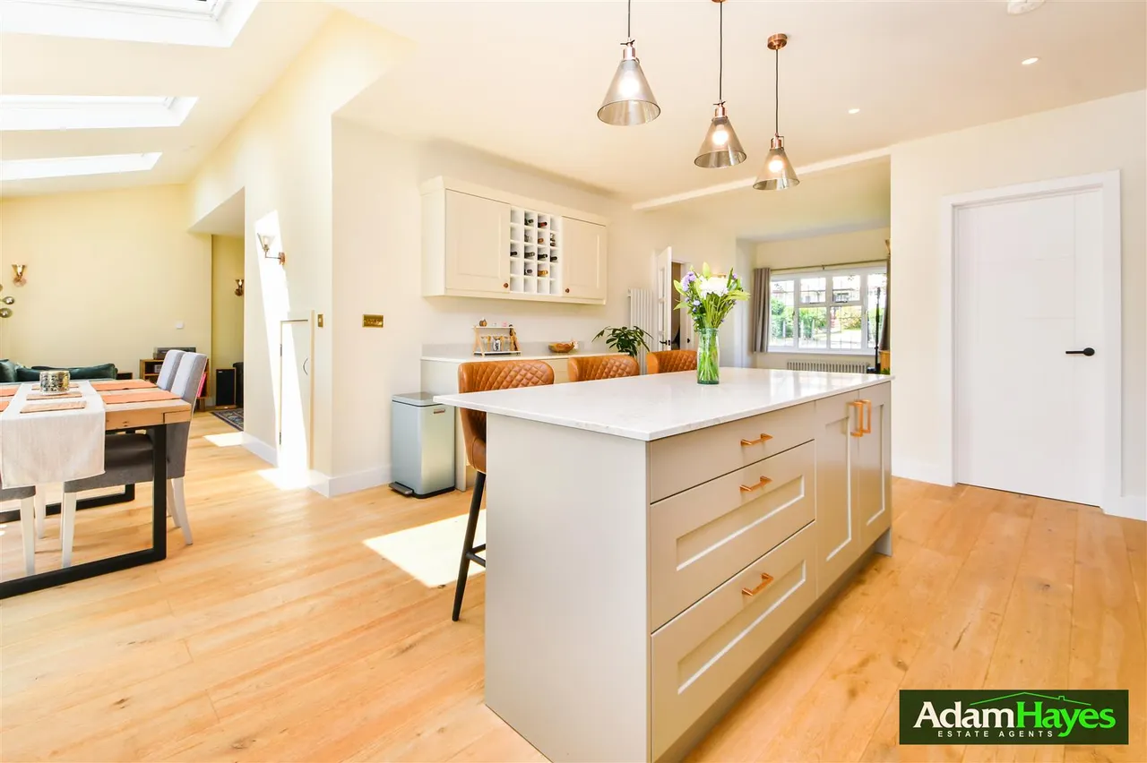 Friary Road, North Finchley, N12, photo 14