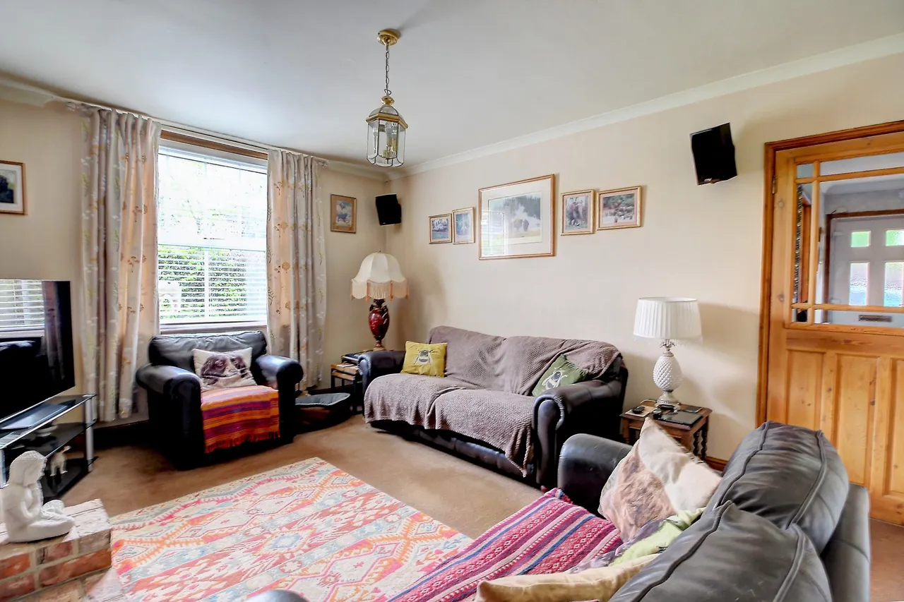 Aldermaston Road, Basingstoke, RG24, photo 6