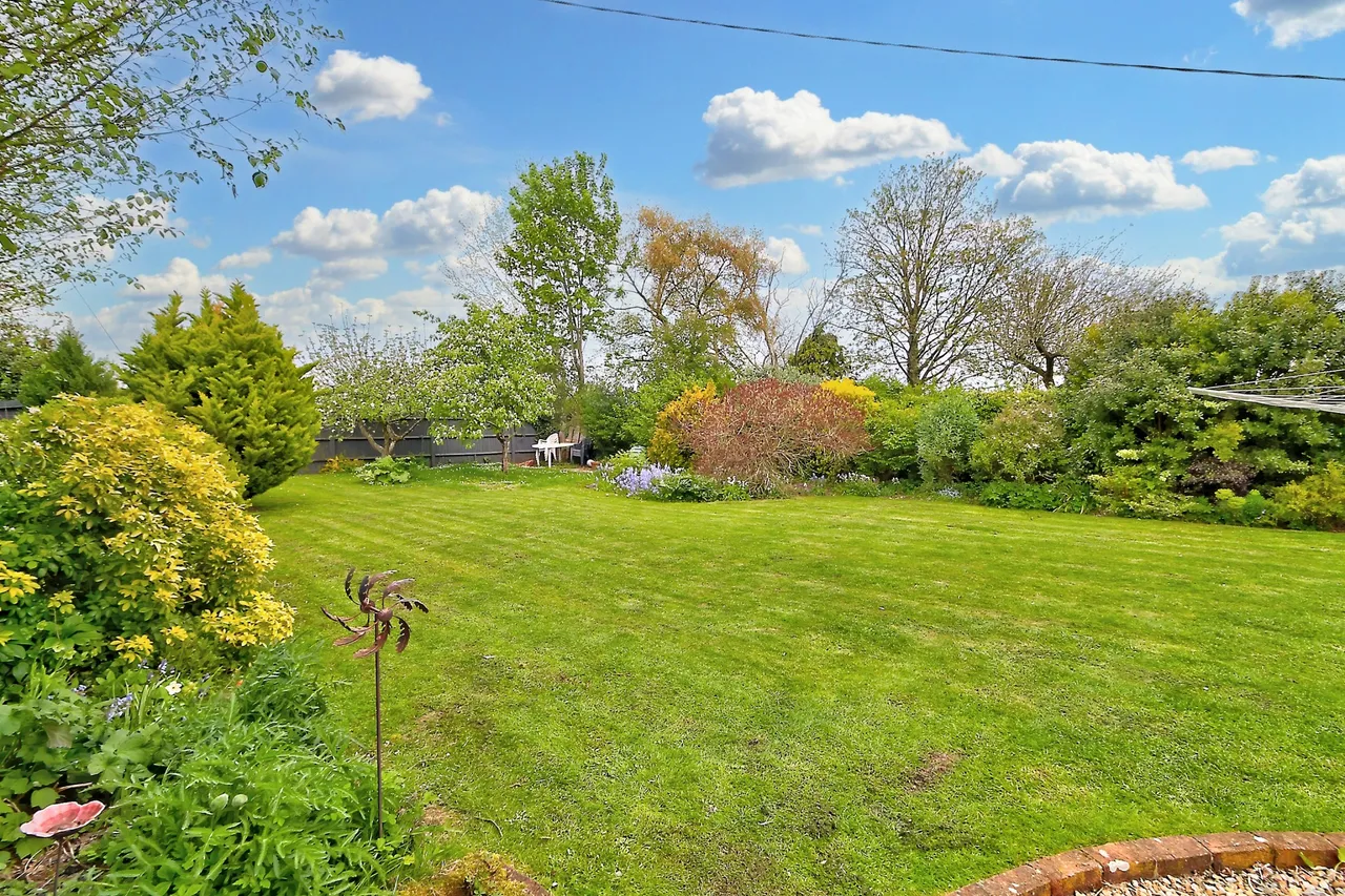 Aldermaston Road, Basingstoke, RG24, photo 17