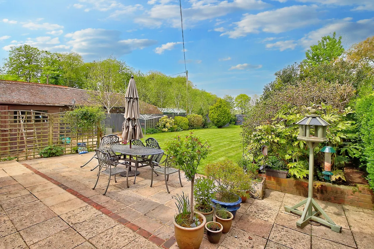 Aldermaston Road, Basingstoke, RG24, photo 15
