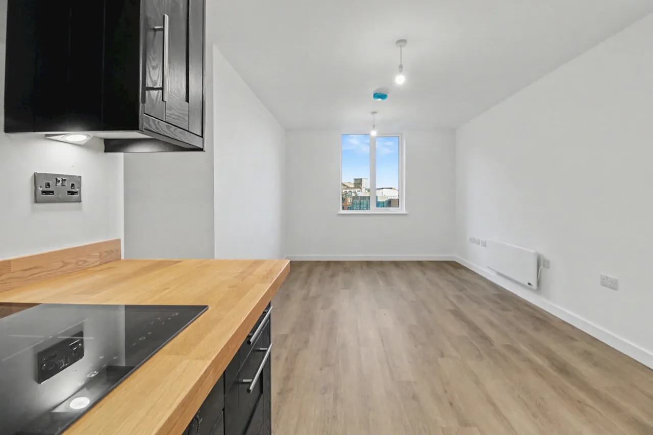 2 bed flat for sale, Duke Street, Chelmsford, CM1