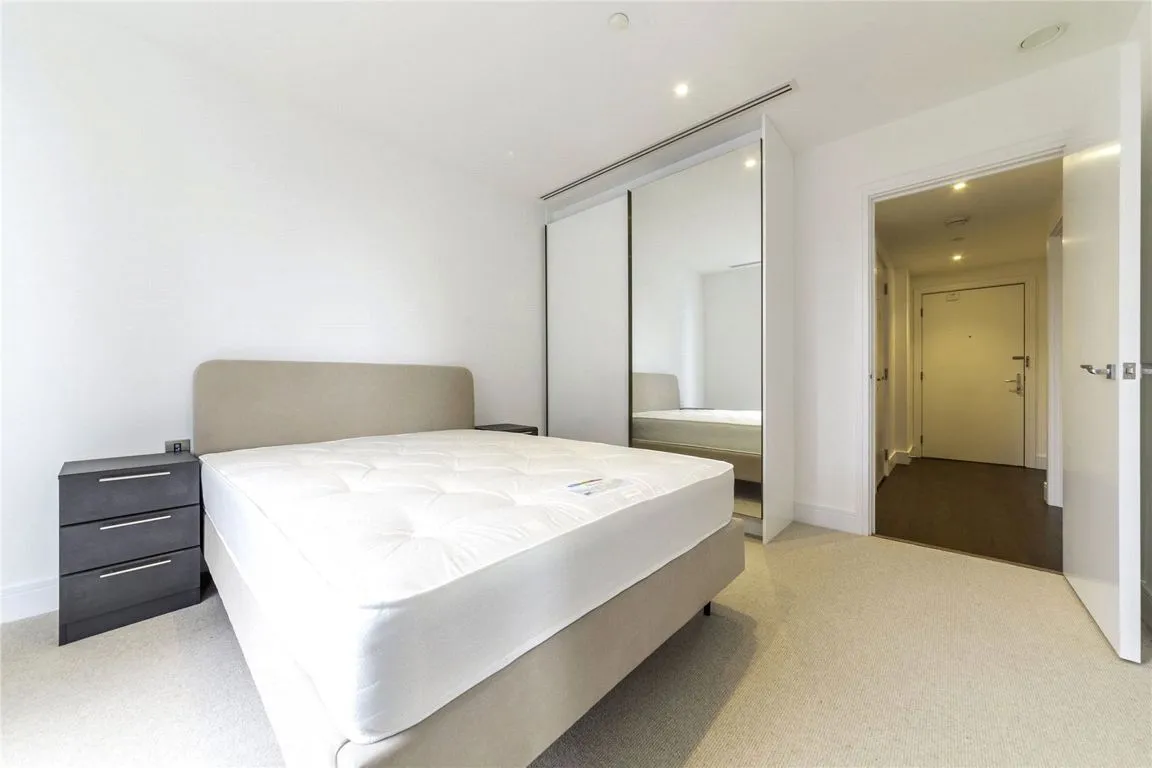 Harbour Way, London, photo 6