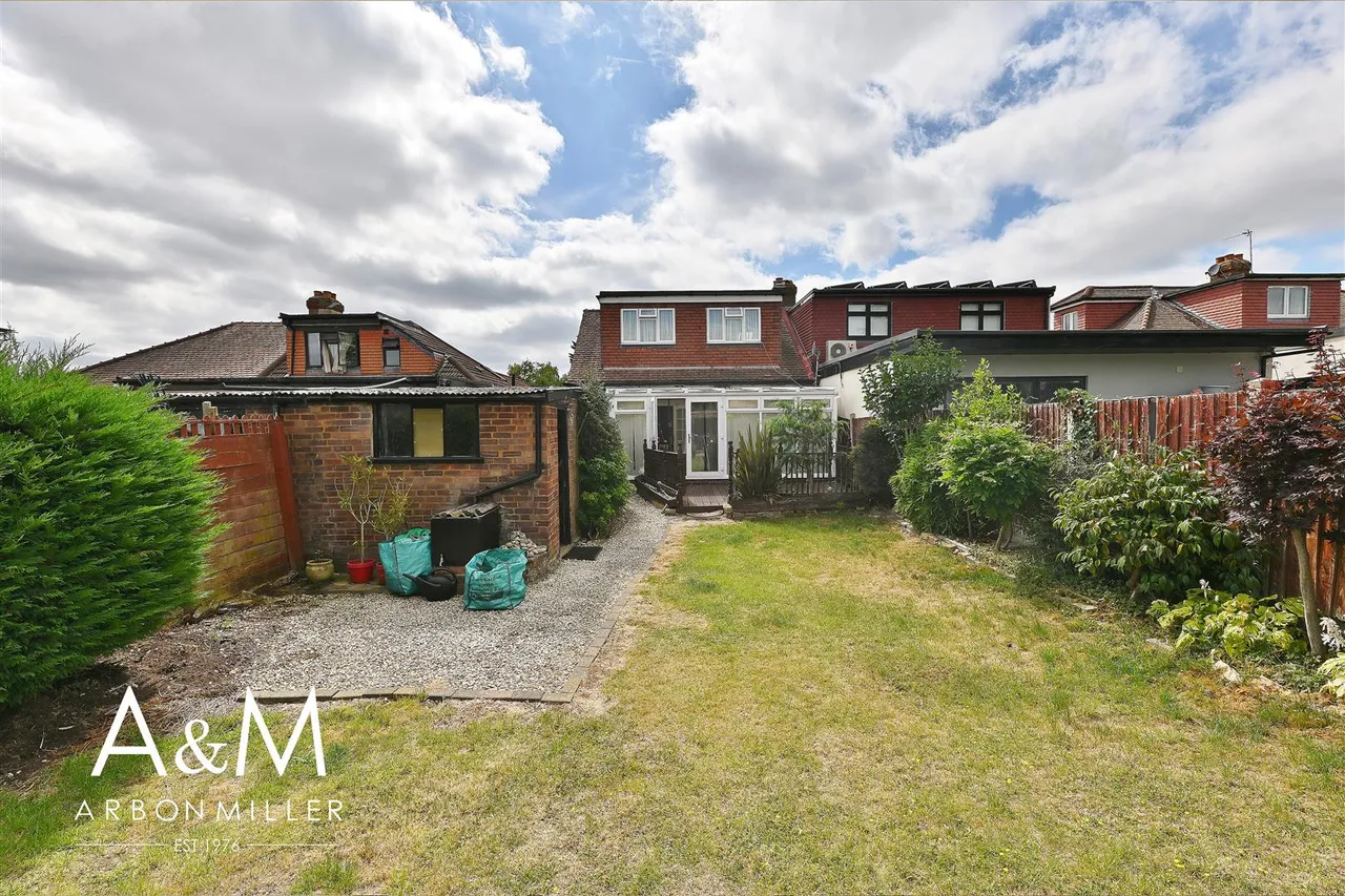 Emsworth Road, Barkingside, Esssex, Ilford, Essex, IG62EL, photo 22