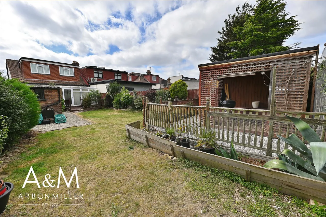 Emsworth Road, Barkingside, Esssex, Ilford, Essex, IG62EL, photo 21