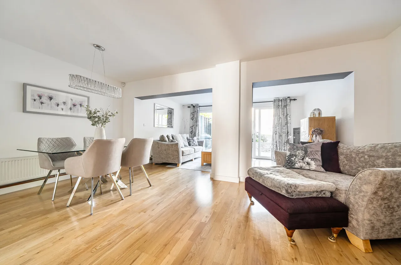 3 bed house for sale — Clifford Road, Barnet, EN5 5NY
