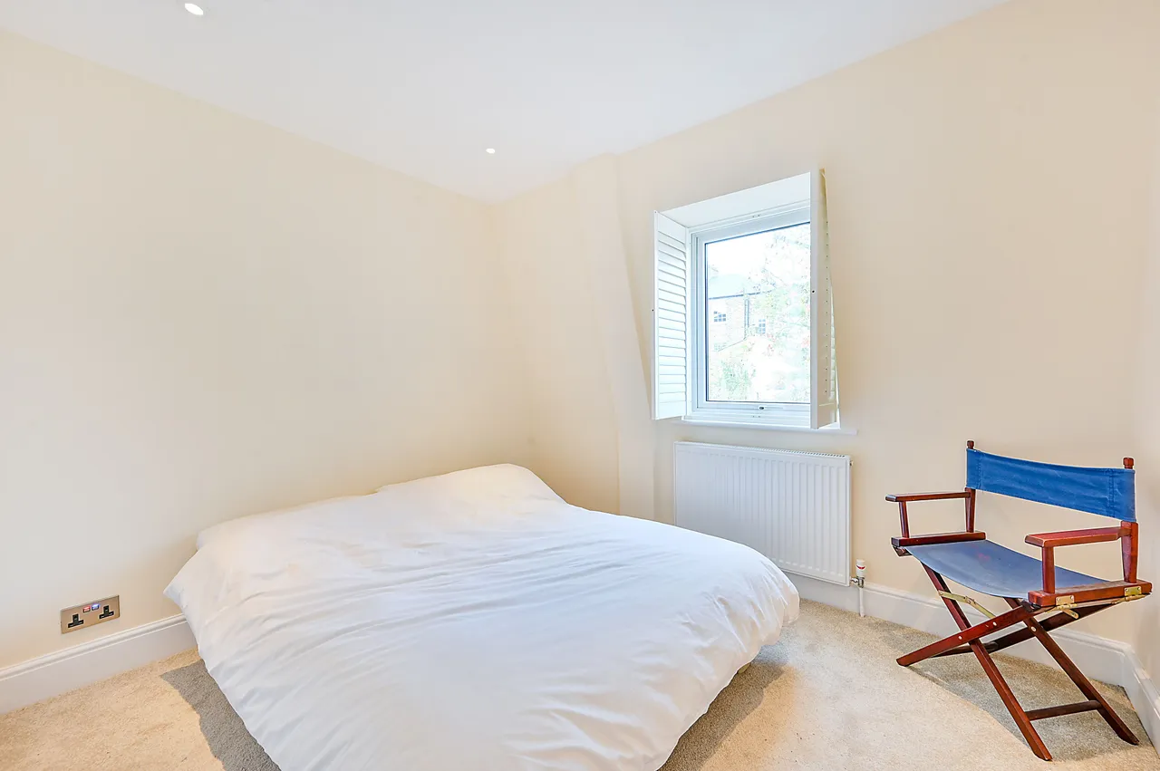 1 Ascot House, Watchfield Court, Sutton Court Road, London, photo 7